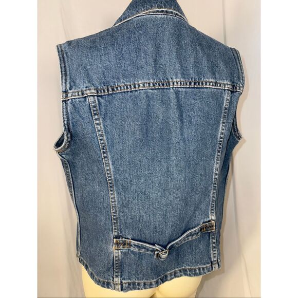Levi’s Red Tab Denim Vest – Classic Blue Jean Sleeveless Jacket - Picture 6 of 14